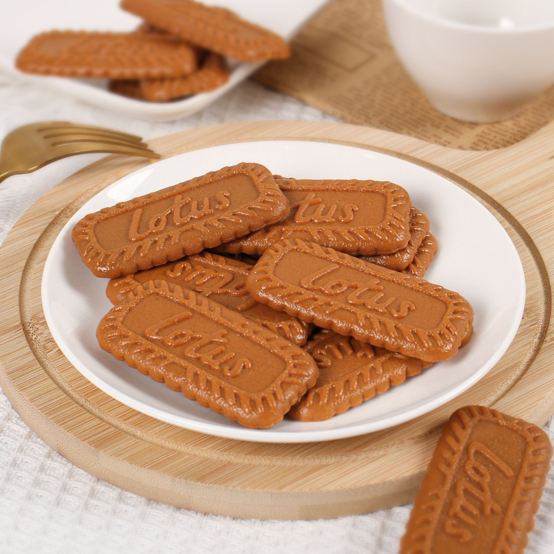 Simulation Cookies Fake Cake A - Photography Of Food review and price